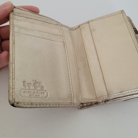Coach Wallet Canvas Leather Signature Bifold 5x4 Medium Beige Compact Metallic - Picture 3 of 13